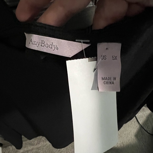 Anybody black short sleeve size 5K top - Picture 4 of 5
